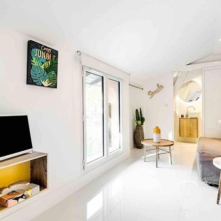 Ferienwohnung New Design Studio Walking To The Beach And Shops Villefranche-sur-Mer Exterior foto